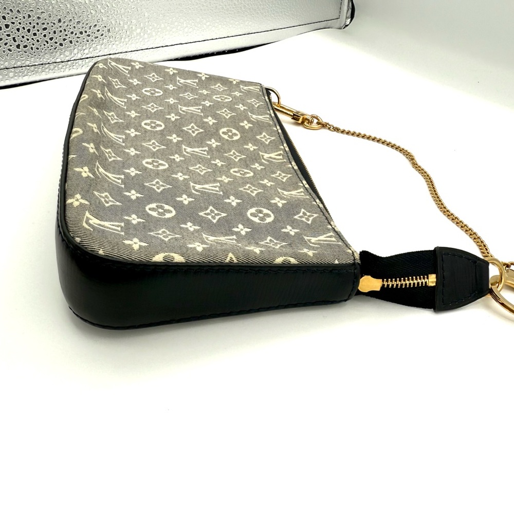 Louis Vuitton Denim Navy Blue and Gold Monogram Canvas Pochette Bag - Picture 5 of 12